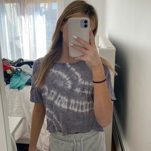 cropped t-shirt